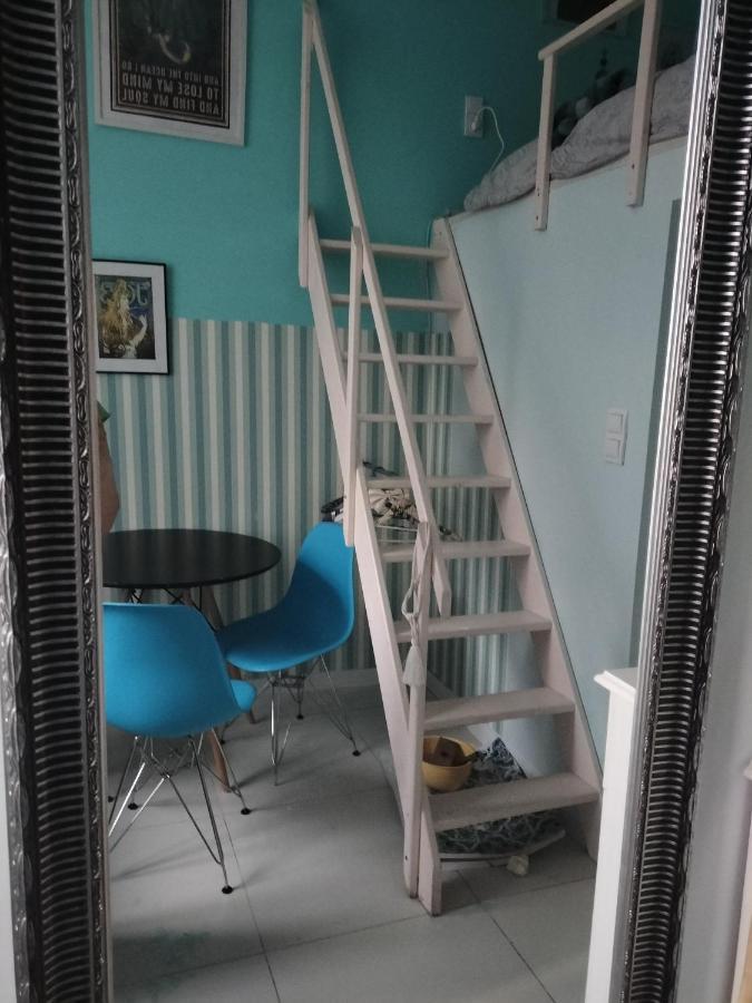 Dobranoc Bed & Breakfast Лодз Екстериор снимка